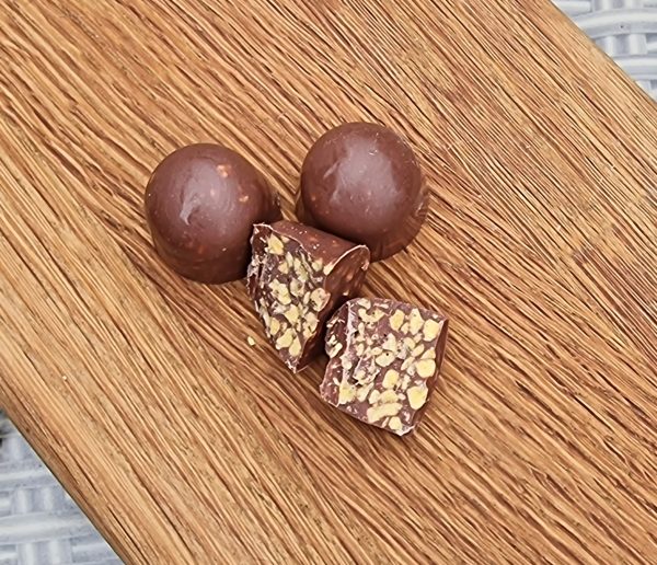Milk chocolate honeycomb bon bons box 12